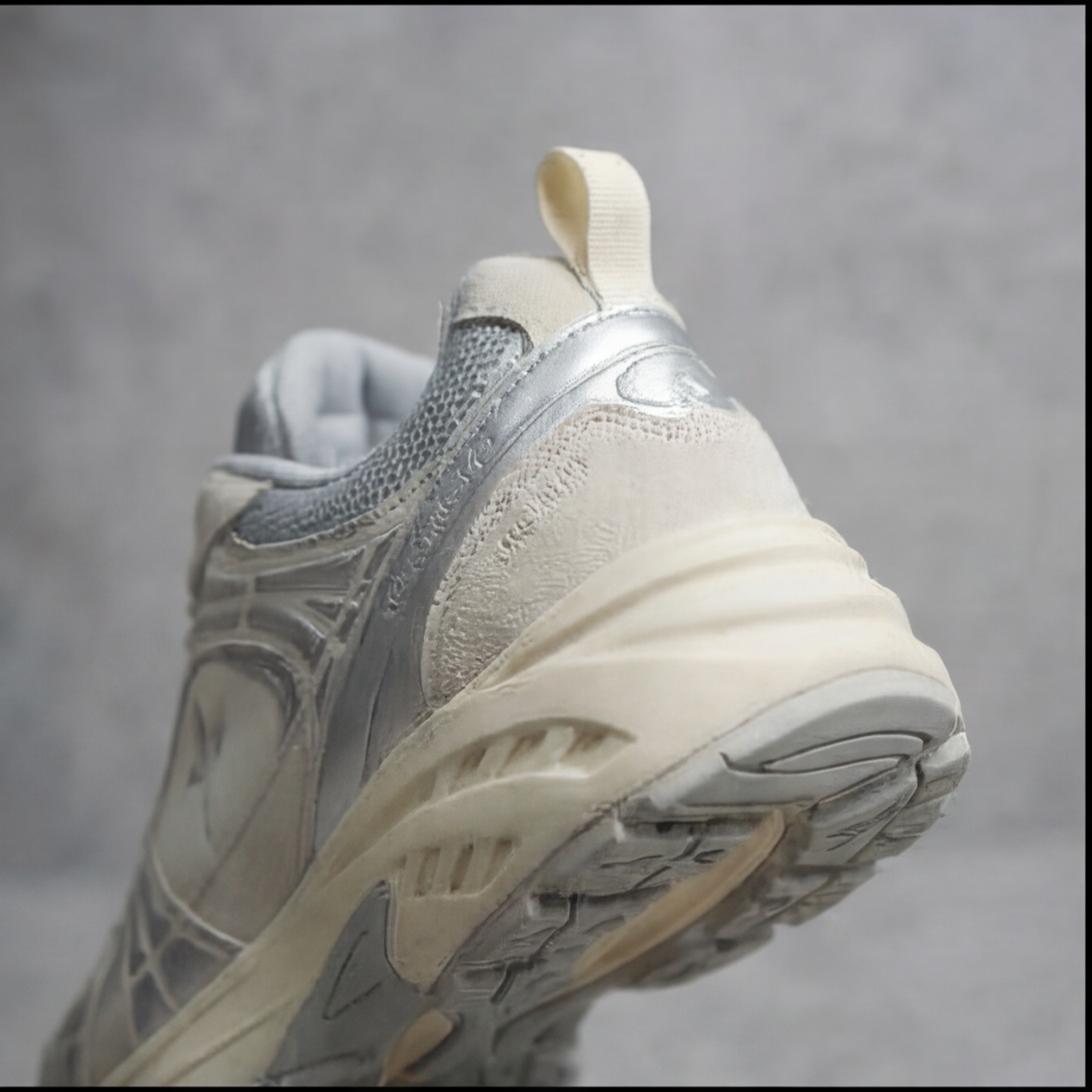 PROTOT[Y]PE WHITE WIDOW