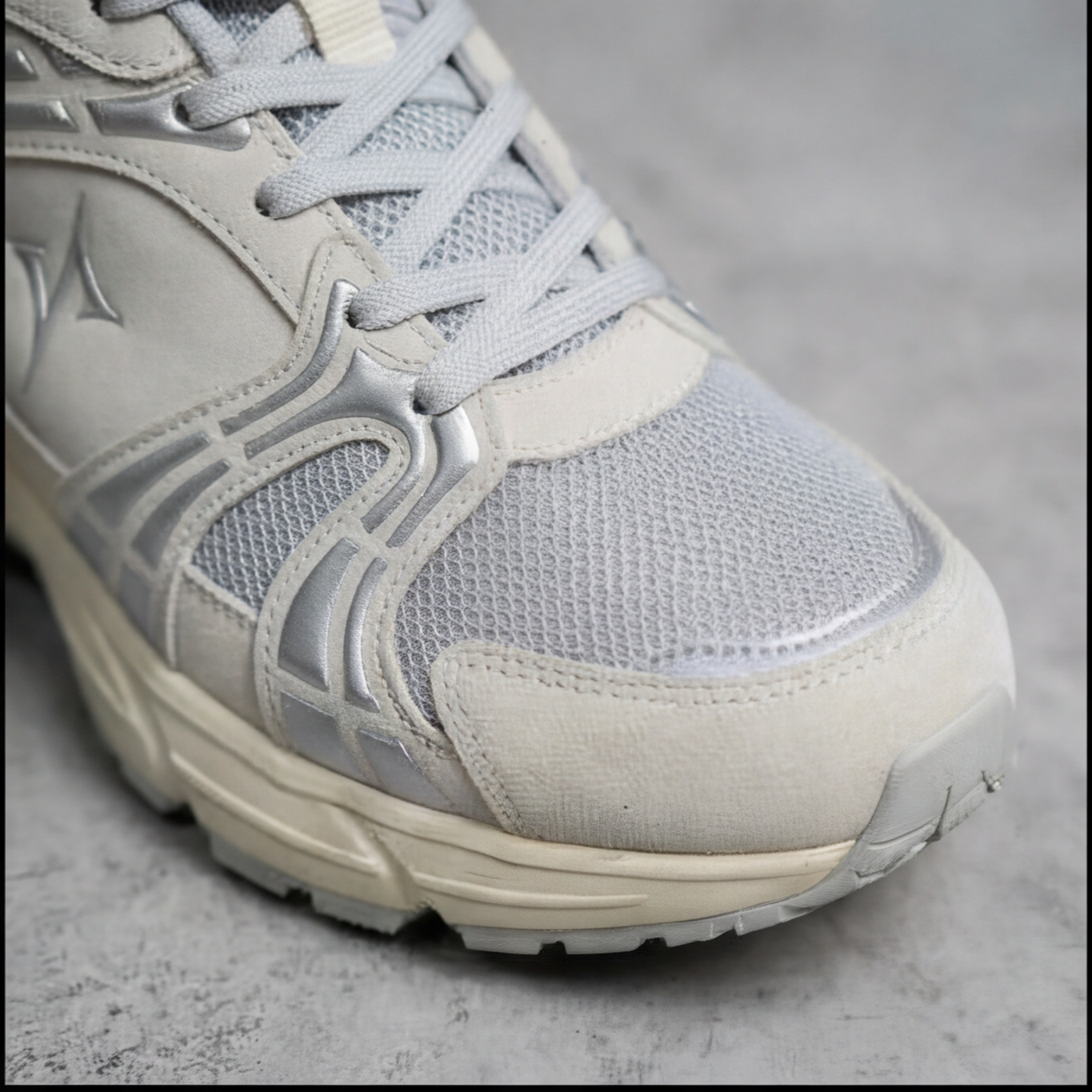 PROTOT[Y]PE WHITE WIDOW