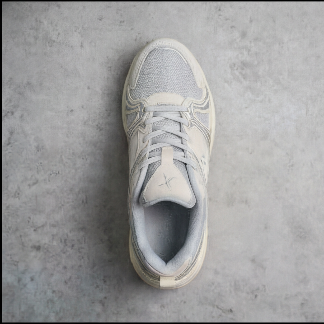 PROTOT[Y]PE WHITE WIDOW