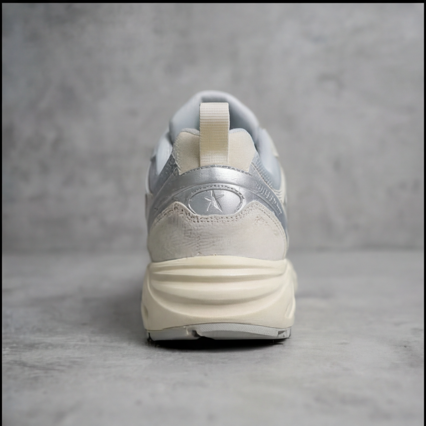 PROTOT[Y]PE WHITE WIDOW