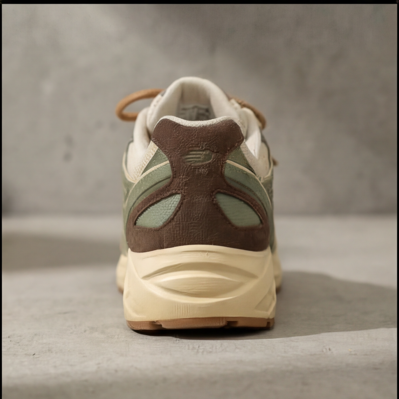 PROTOT[Y]PE GREEN GOLD